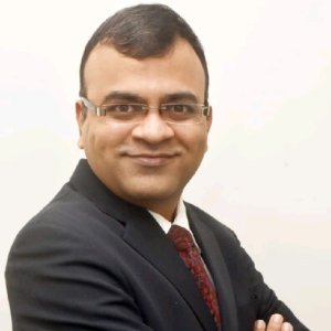 Dr Avinash R. Kakade