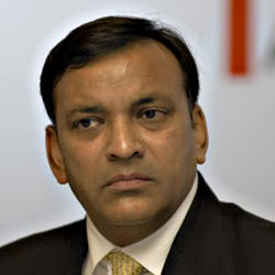 Akhil Gupta, <span>Chairman, Bharti Infratel</span>