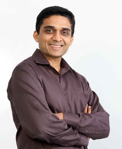 Guru Bhat, <span>VP Omni Channel and Customer Service, GM India</br>PayPal</span>