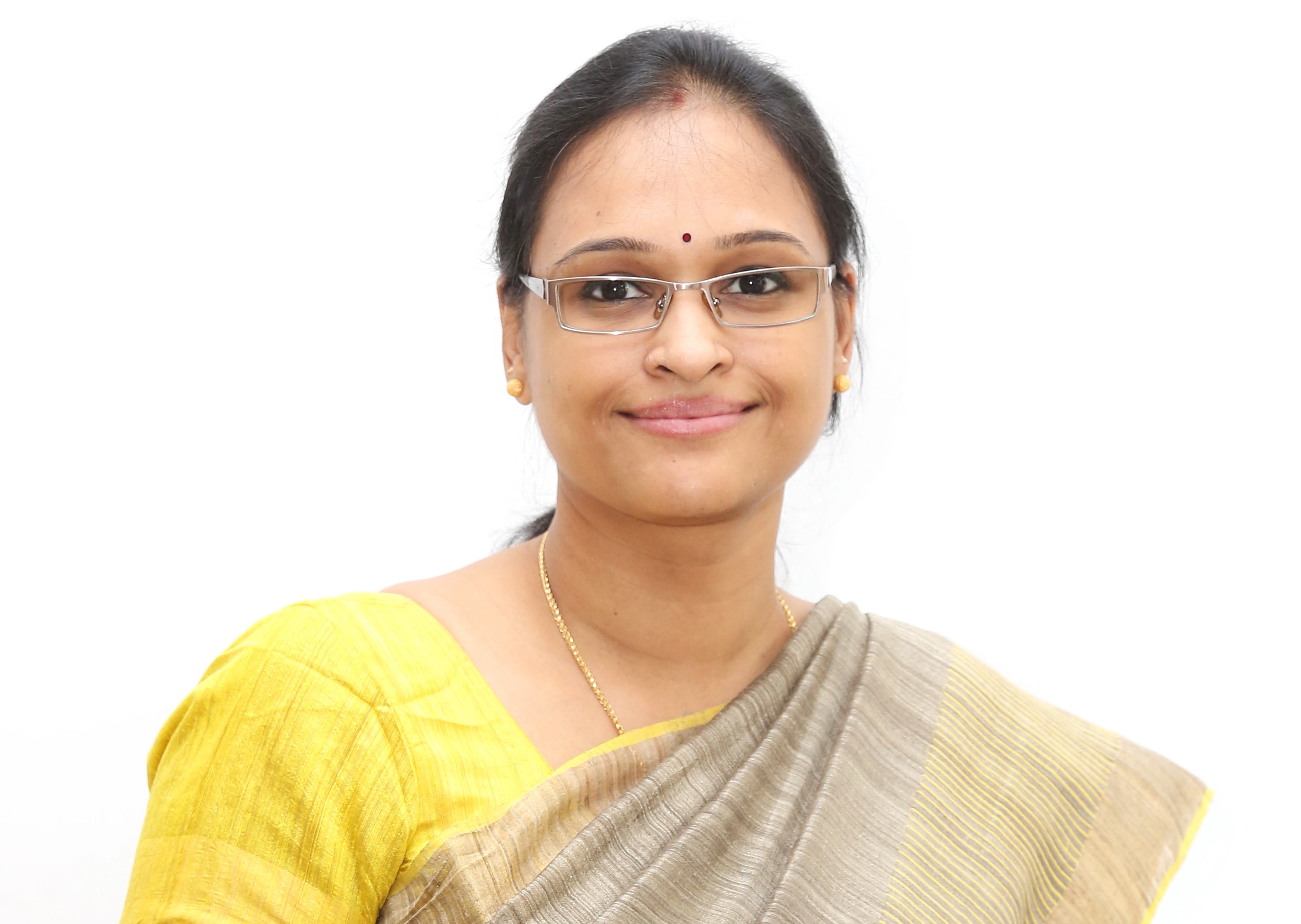 Rekha Surendhiran, <span>Head Legal and Company Secretary <br> Carborundum Universal Limited</span>