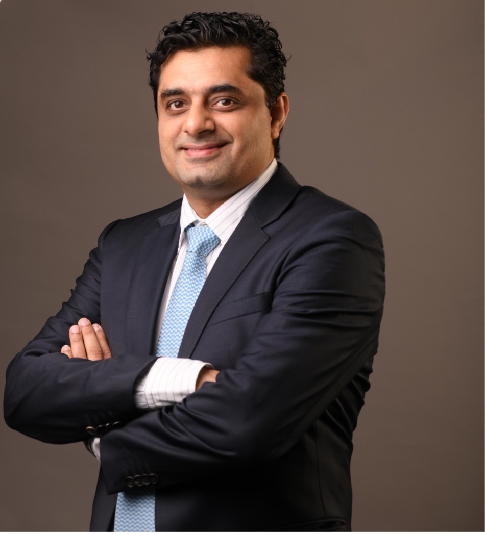 Devendra Chawla,, <span> MD & CEO <br> Spencer's Retail & Nature’s Basket</span>