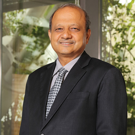 Vinod Aggarwal , <span>MD & CEO <br/> VECV</span>