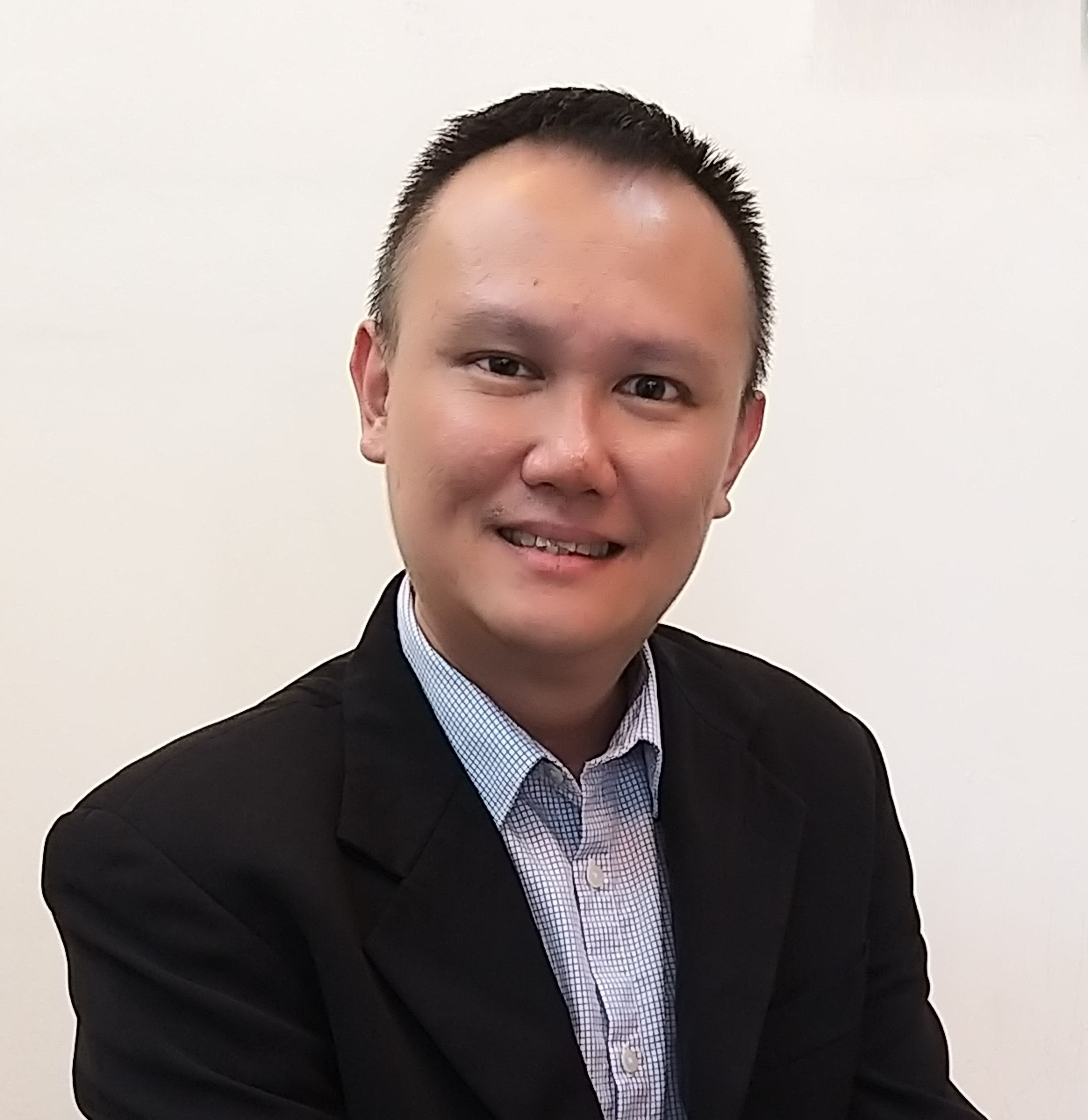 Dr. Ir. Ng Thiaw Seng , <span>Head of Network Solutions – Strategic Network Evolution Market Area South East Asia,Oceania & India <br> Ericsson</span>