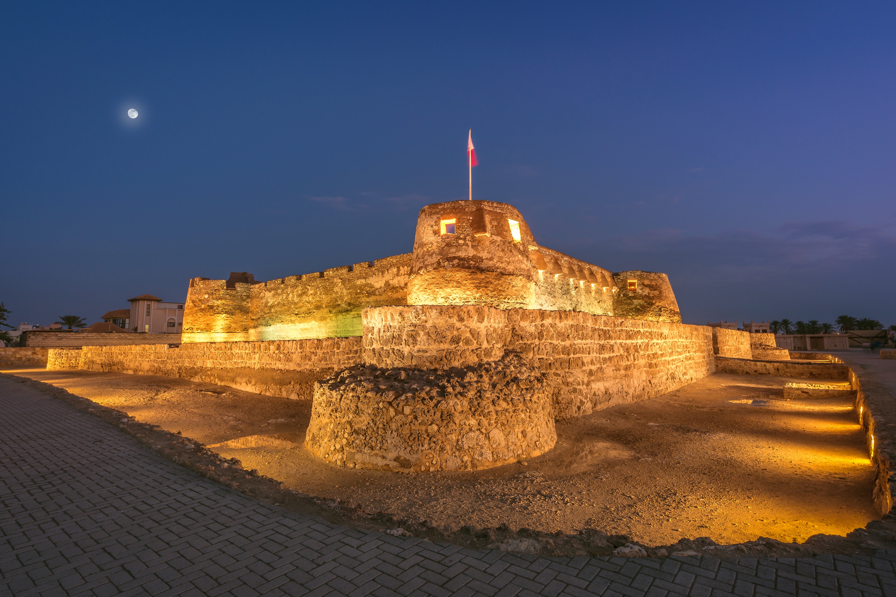 Форт бахрейн. Арад крепость румыния. Арад (бахрейн). Форт бахрейн. Форт аль джалали.